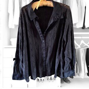 Old Navy Black lace blouse Size 3X